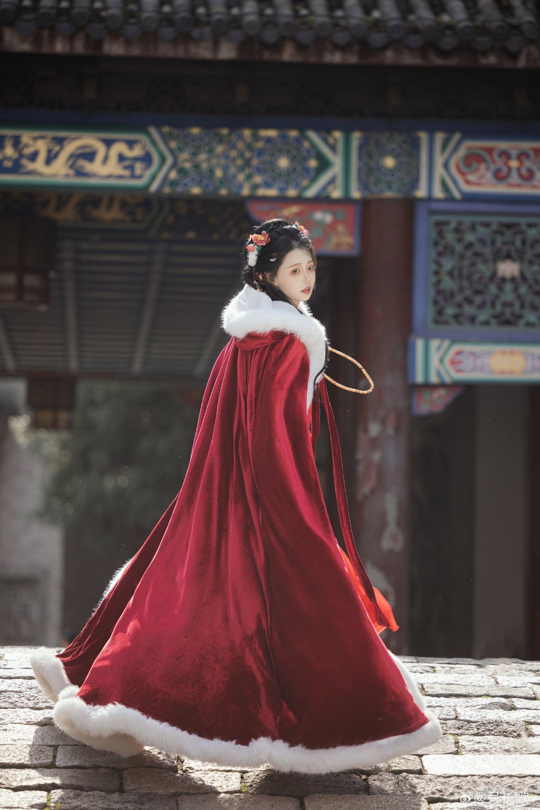 Plus Size Fashion:The Charm of Qipao for 200-Pound Curvier Women Plus Size Fashion:The Charm of Qipao for 200-Pound Curvier Women
