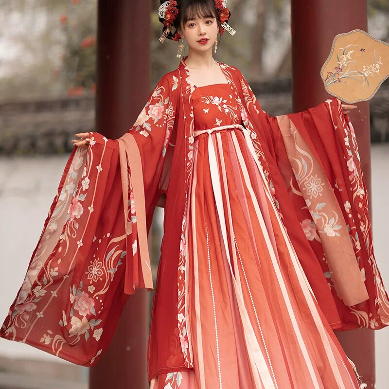Article Title:Summer Stylishness:The Horseface Skirt Ensemble for Women Article Title:Summer Stylishness:The Horseface Skirt Ensemble for Women