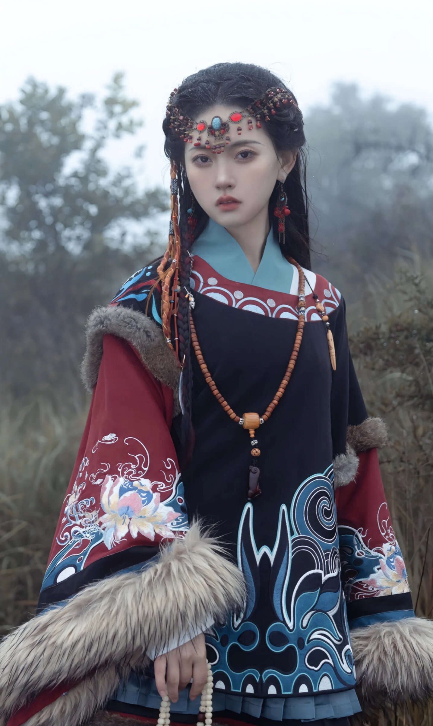 Summer Cheongsam with Loose-fit Pants Ensemble Embracing Traditional Elegance in Comfort Summer Cheongsam with Loose-fit Pants Ensemble Embracing Traditional Elegance in Comfort
