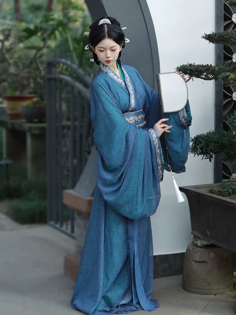 Girls Fashion:Matching Shoes for Traditional Chinese Hanfu Costumes Girls Fashion:Matching Shoes for Traditional Chinese Hanfu Costumes