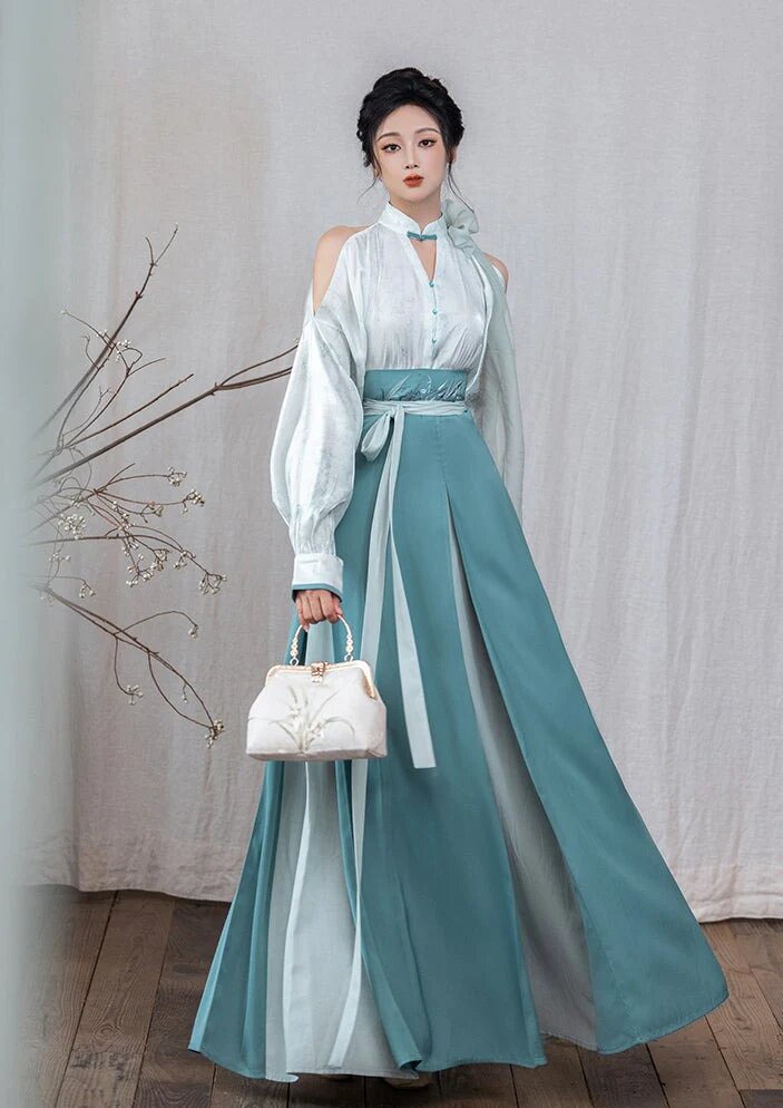 Hanfu Fashion in Winter and Autumn:The Charm of Heze in Shandong Hanfu Fashion in Winter and Autumn:The Charm of Heze in Shandong