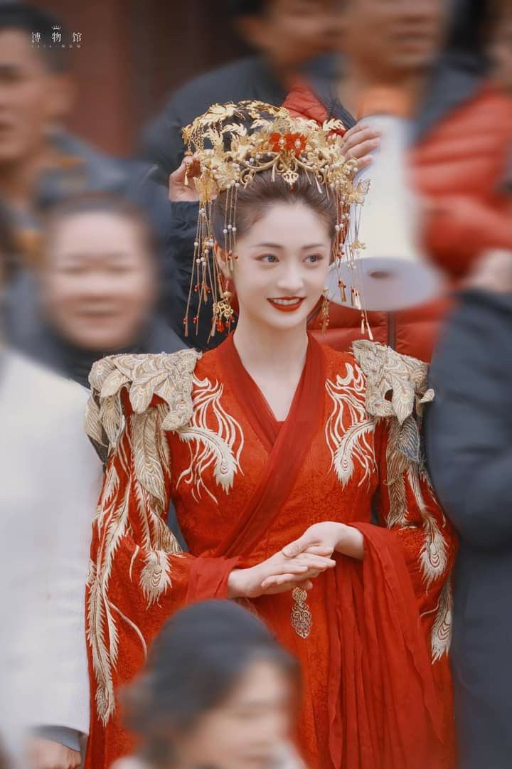 Ancient-Style Photo Props for Hanfu Chinese Traditional Clothing) Ancient-Style Photo Props for Hanfu Chinese Traditional Clothing)