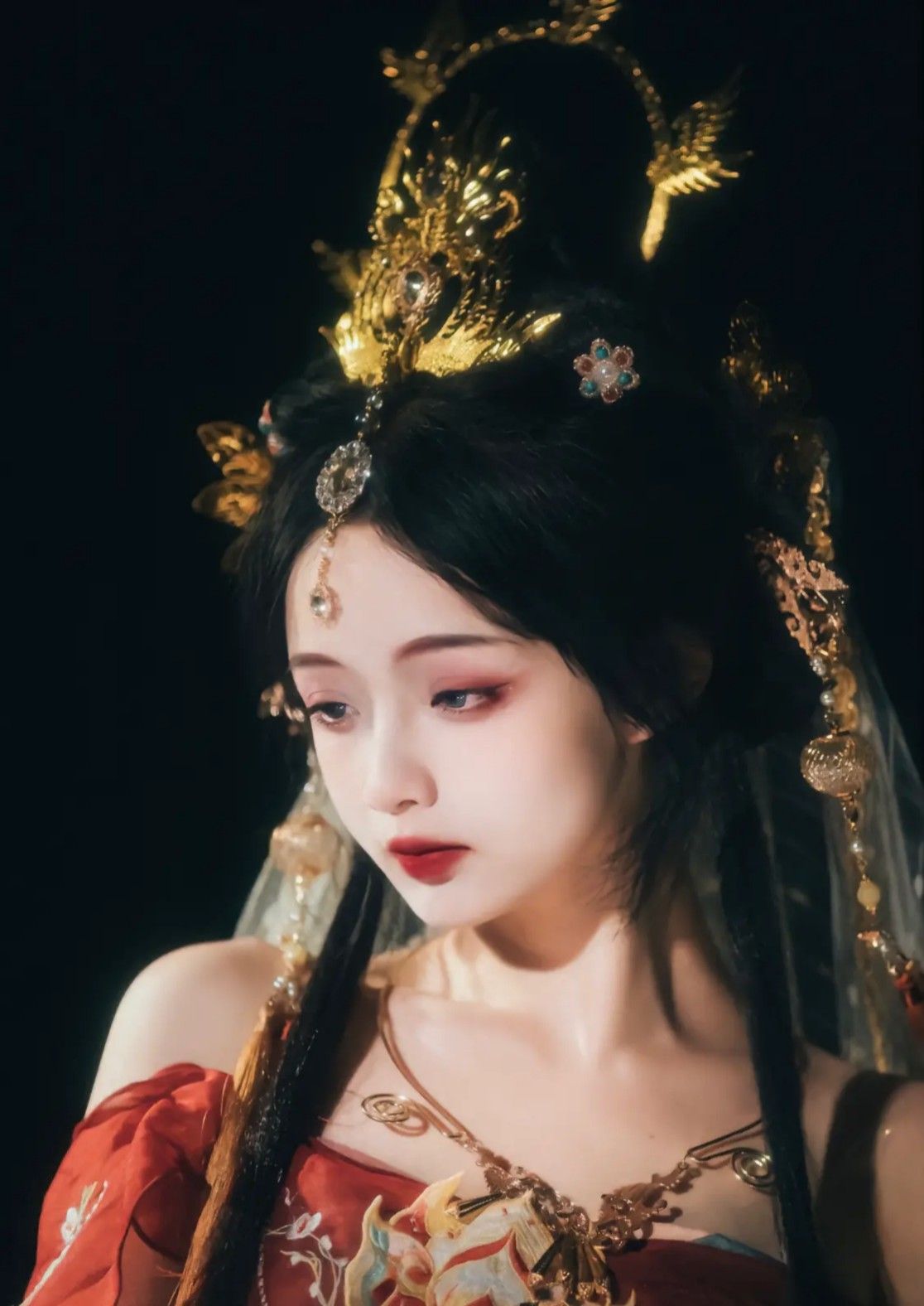 The Enchanting World of Ancient Hanfu for Girls:A Journey Through Traditional Chinese Elegance The Enchanting World of Ancient Hanfu for Girls:A Journey Through Traditional Chinese Elegance