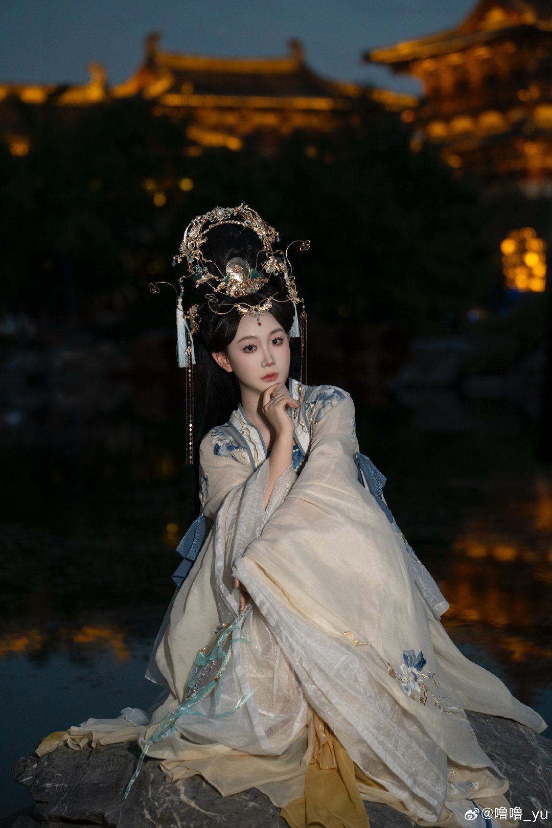 Reinventing the Cheongsam Dress:A Summer-Friendly改良旗袍连衣裙 Reinventing the Cheongsam Dress:A Summer-Friendly改良旗袍连衣裙