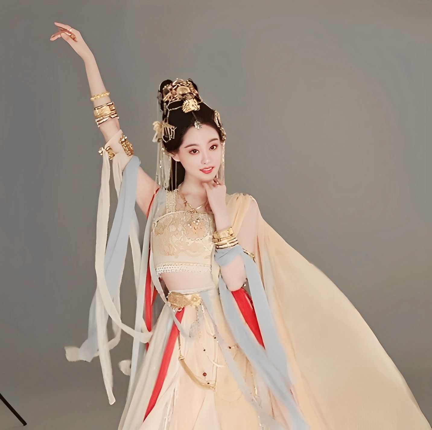 Original Hanfu Fashion:The Journey of Jiangnan Manufacturing Company Original Hanfu Fashion:The Journey of Jiangnan Manufacturing Company