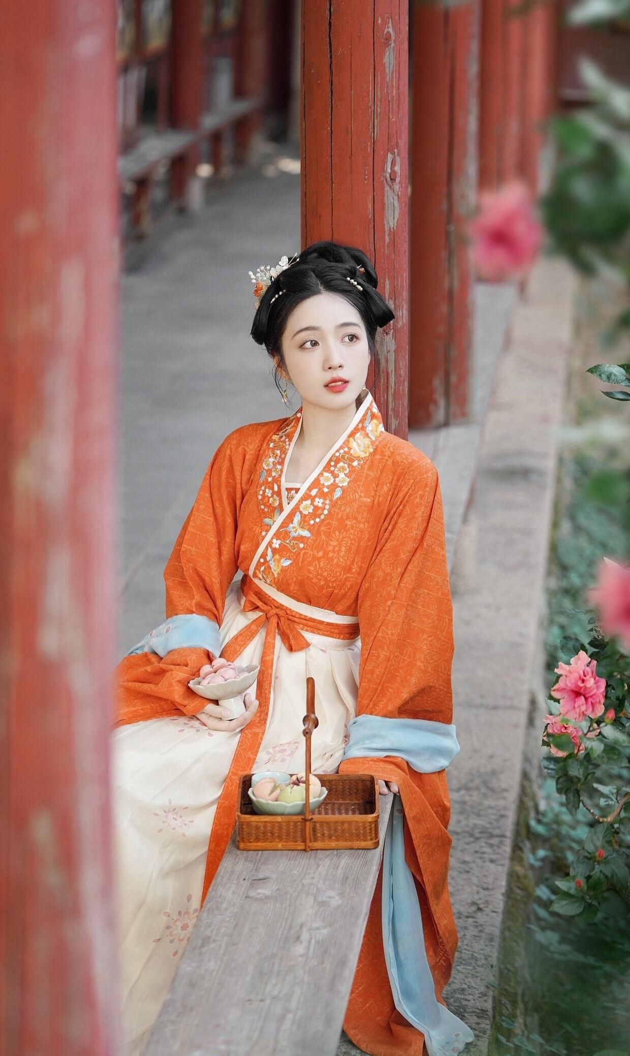 Summer-Ready Girls Cheongsam Dress in Thin Fabric:A Guide to the Best Options Summer-Ready Girls Cheongsam Dress in Thin Fabric:A Guide to the Best Options