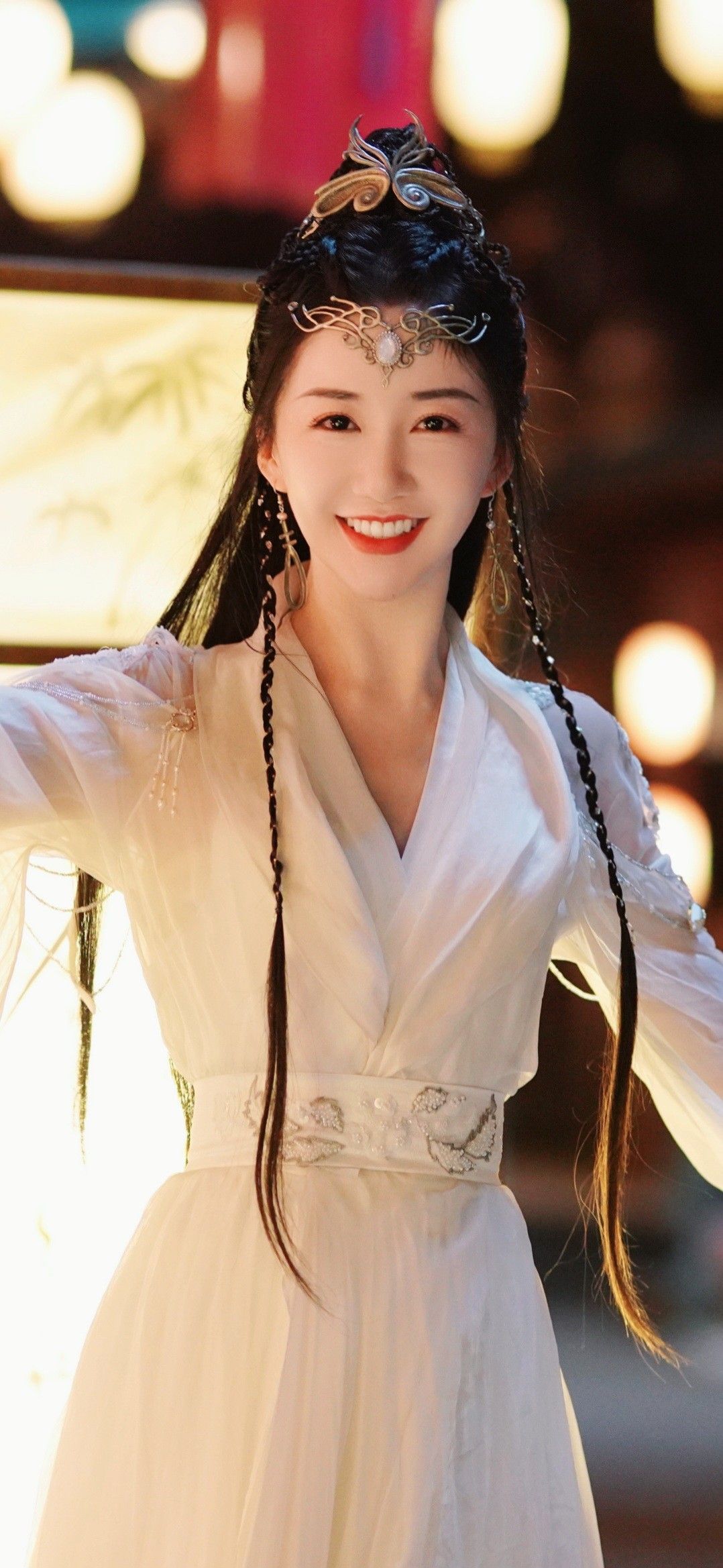 Embracing the New Chinese Style:Mini-Sized Elegance in Qipao-Inspired Fashion Embracing the New Chinese Style:Mini-Sized Elegance in Qipao-Inspired Fashion