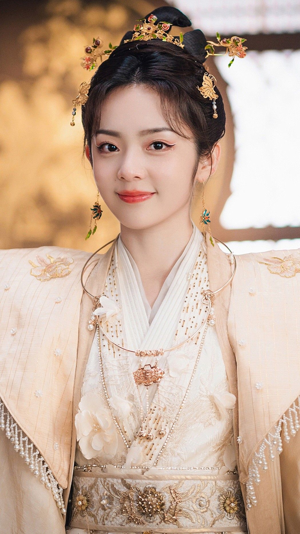 The Revival of Hanfu:Thirteen Families and Their Cultural Significance The Revival of Hanfu:Thirteen Families and Their Cultural Significance