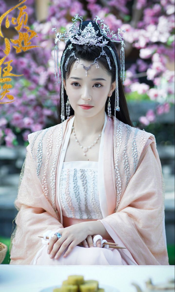 Traditional Tang-Style Chinese-Inspired Womens Vestlets Traditional Tang-Style Chinese-Inspired Womens Vestlets