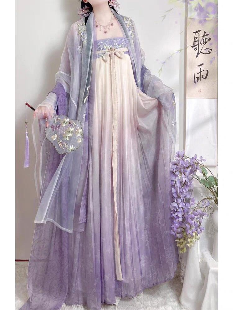 The Enchantment of Birdsong and Flower Fragrance:Version A of Cheongsams Elegance The Enchantment of Birdsong and Flower Fragrance:Version A of Cheongsams Elegance