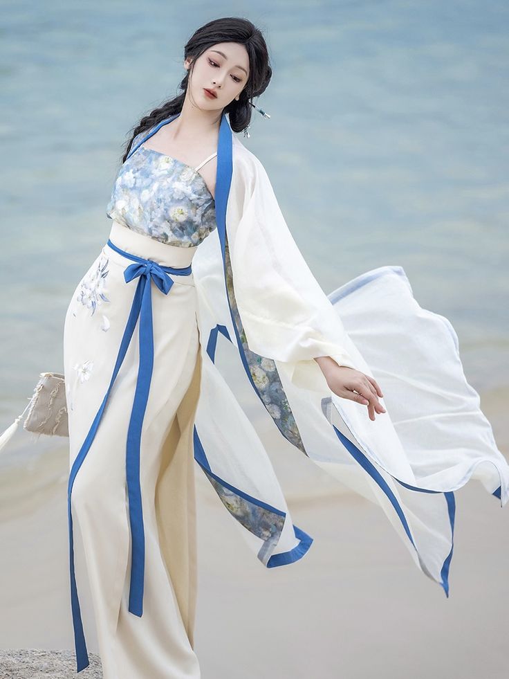 Little Girls in Summer Hanfu Fashion:A Trendy and Cultural Journey Little Girls in Summer Hanfu Fashion:A Trendy and Cultural Journey