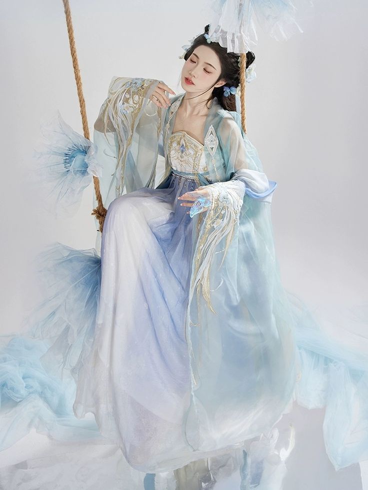 Elegant Xiaoxiang Style Hanfu Jacket:A Blend of Traditional Charm and Modern Elegance Elegant Xiaoxiang Style Hanfu Jacket:A Blend of Traditional Charm and Modern Elegance