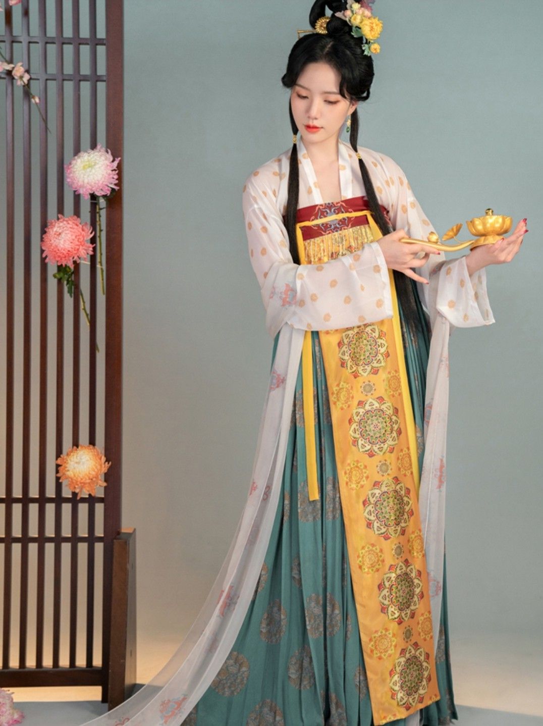 Pure Cotton Cheongsam:A Delicate Thin Cotton Experience Pure Cotton Cheongsam:A Delicate Thin Cotton Experience