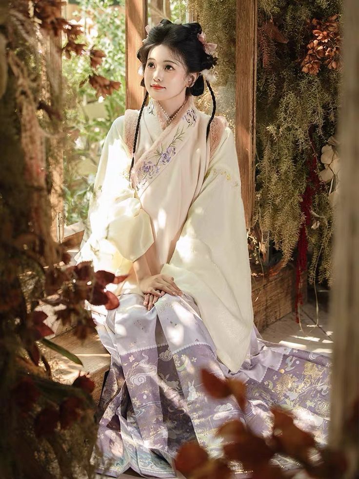 The 12-Year-Old Cheongsam Girl The 12-Year-Old Cheongsam Girl