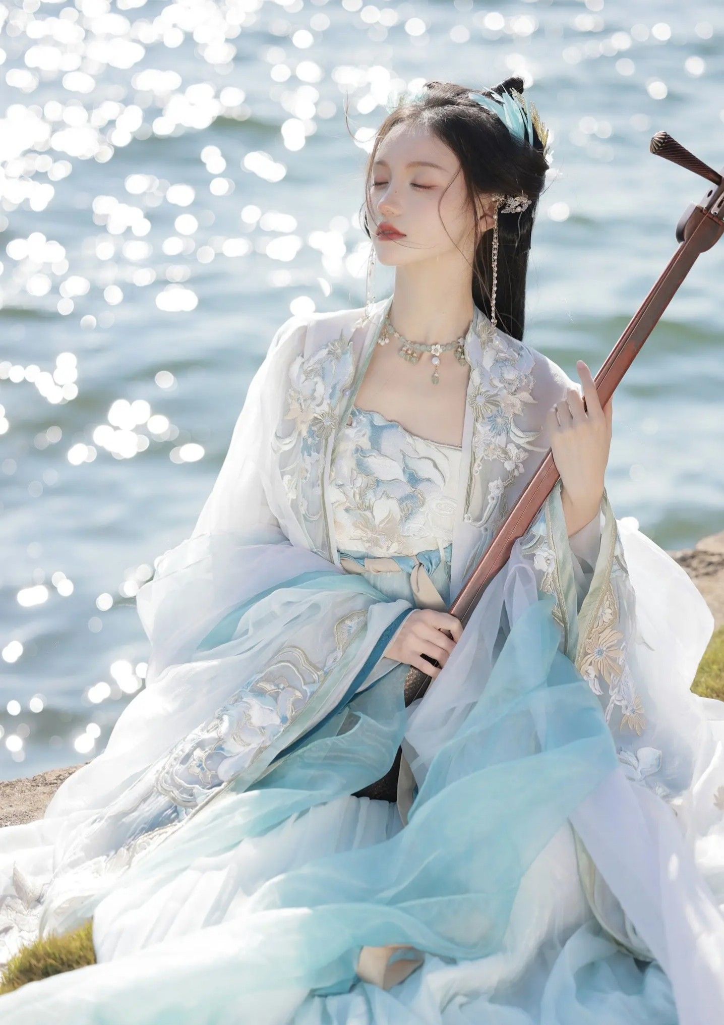 The Splendid Charm of Qixiong Hanfu:The Story of Shilixiang The Splendid Charm of Qixiong Hanfu:The Story of Shilixiang