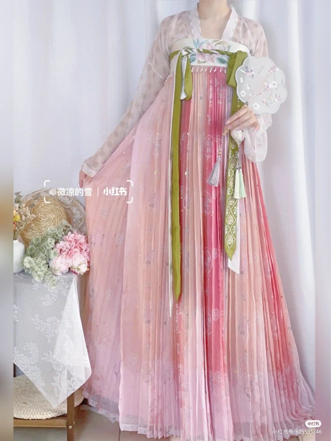 Minority Charm:The Elegance of Ming-Style Hanfu Wedding Gowns for Petite Brides Minority Charm:The Elegance of Ming-Style Hanfu Wedding Gowns for Petite Brides
