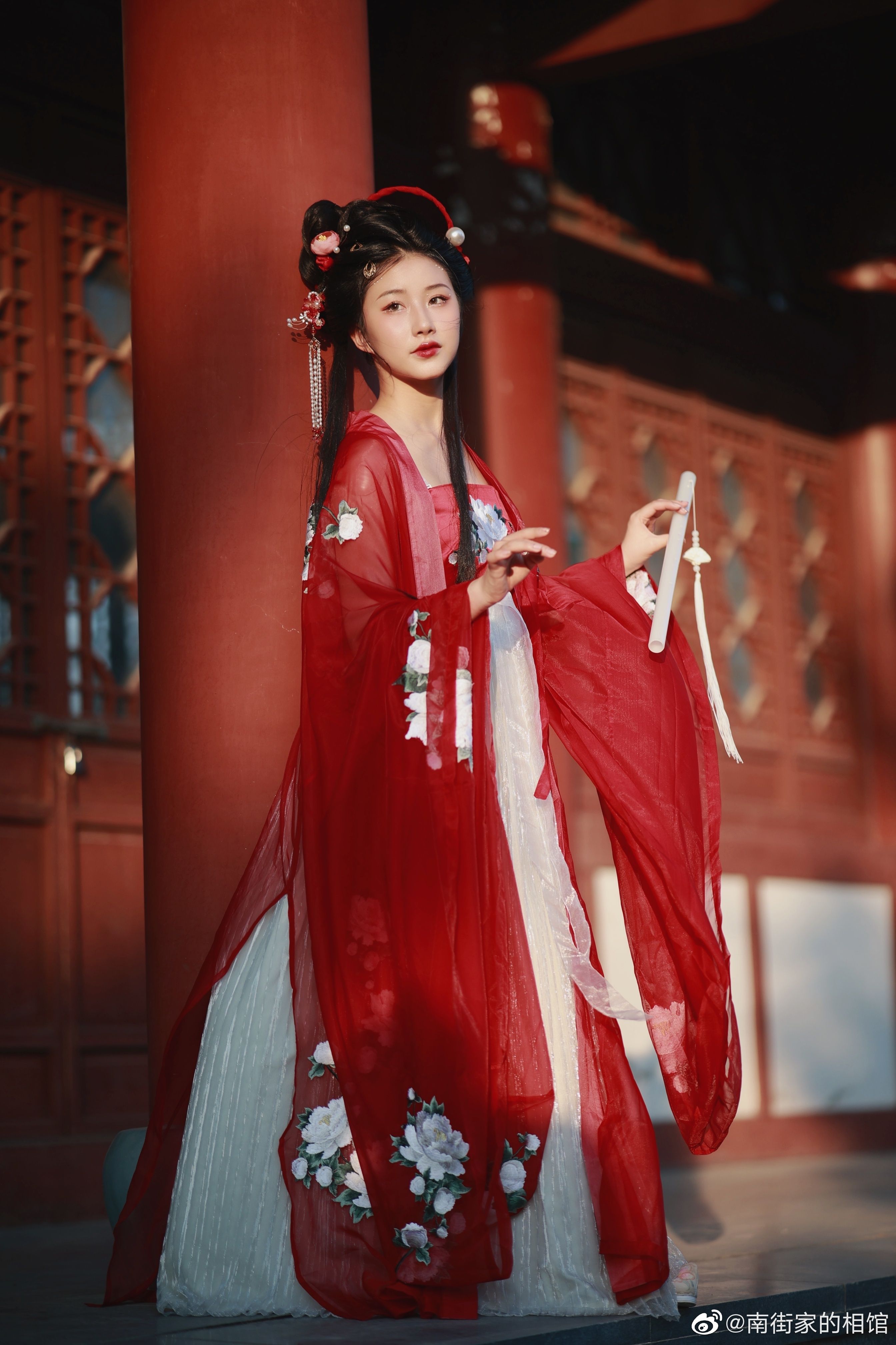Chixia Hanfu Studio:Preserving the Legacy of Traditional Chinese Fashion Chixia Hanfu Studio:Preserving the Legacy of Traditional Chinese Fashion