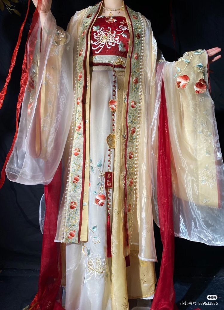 The Charm of Qipao Skirts for Children:A Cultural Journey The Charm of Qipao Skirts for Children:A Cultural Journey