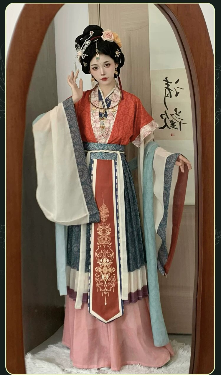 The Evolution of Ancient Costume Workwear in Traditional Chinese Culture The Evolution of Ancient Costume Workwear in Traditional Chinese Culture