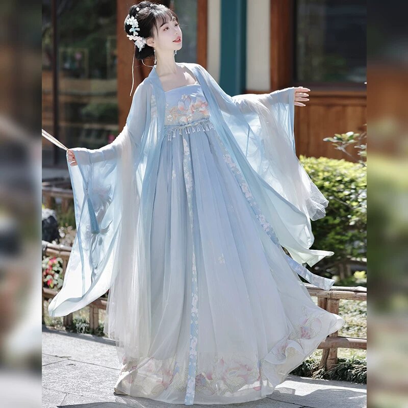 Childrens Cheongsam Fashion Trends in 2021:Exploring the New Wave of Qipao for Little Girls Childrens Cheongsam Fashion Trends in 2021:Exploring the New Wave of Qipao for Little Girls