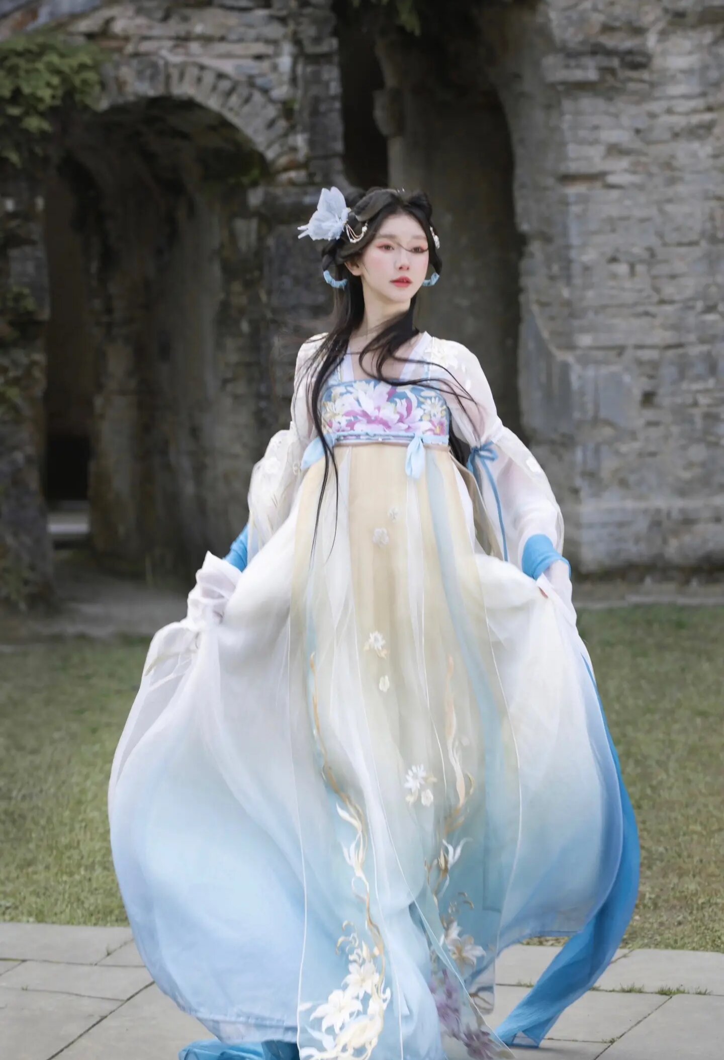 Summer Ethereal Attire for Ancient-Style Girl Child:A Fairy Tale in Fashion Summer Ethereal Attire for Ancient-Style Girl Child:A Fairy Tale in Fashion