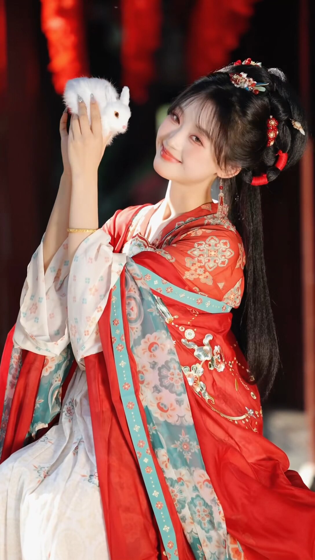 DIY Hanfu Style Fans:Creating a Traditional Beauty DIY Hanfu Style Fans:Creating a Traditional Beauty