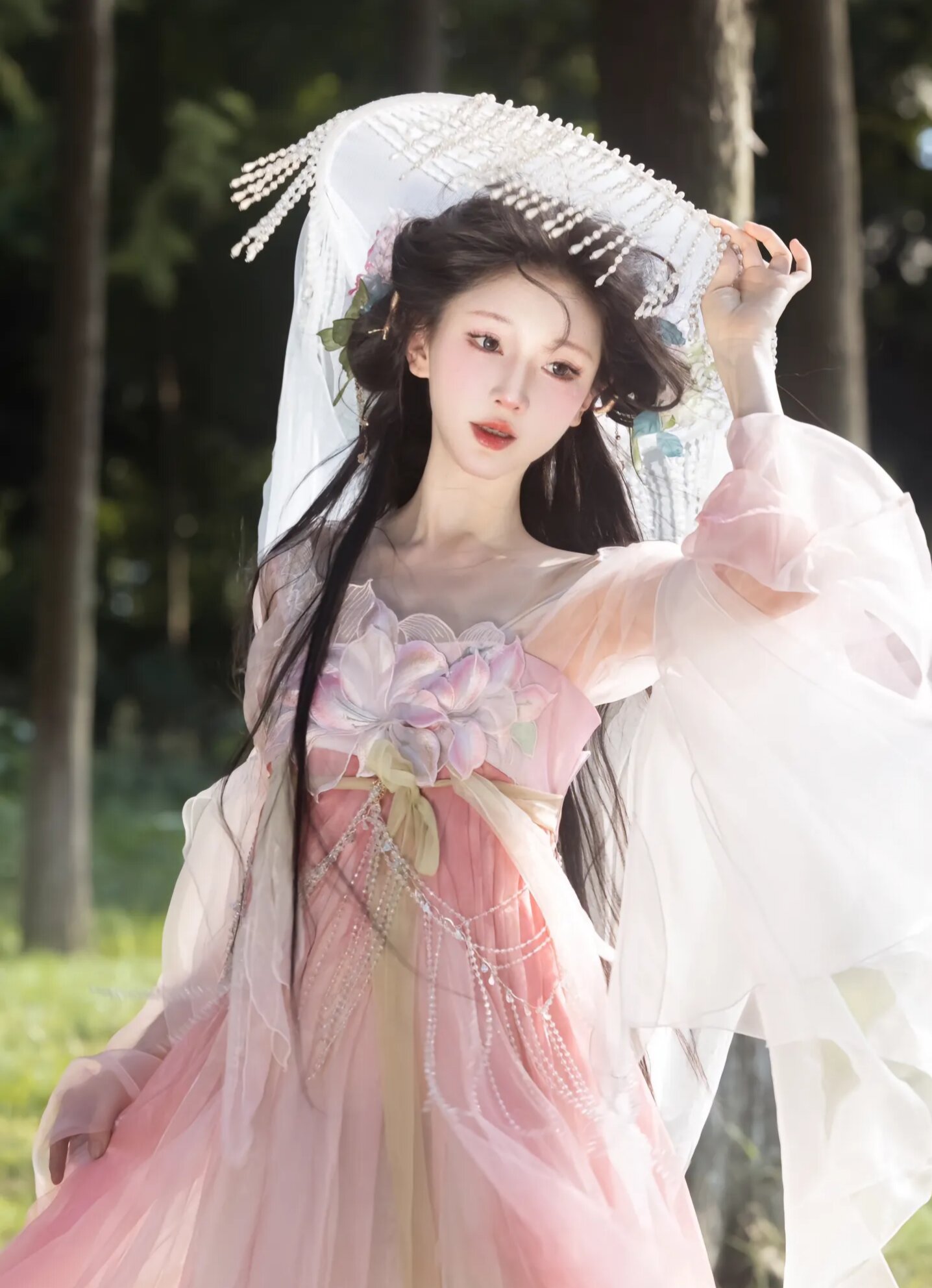 The Peacebirds Mamen Qun:A Blend of Tradition and Modernity The Peacebirds Mamen Qun:A Blend of Tradition and Modernity
