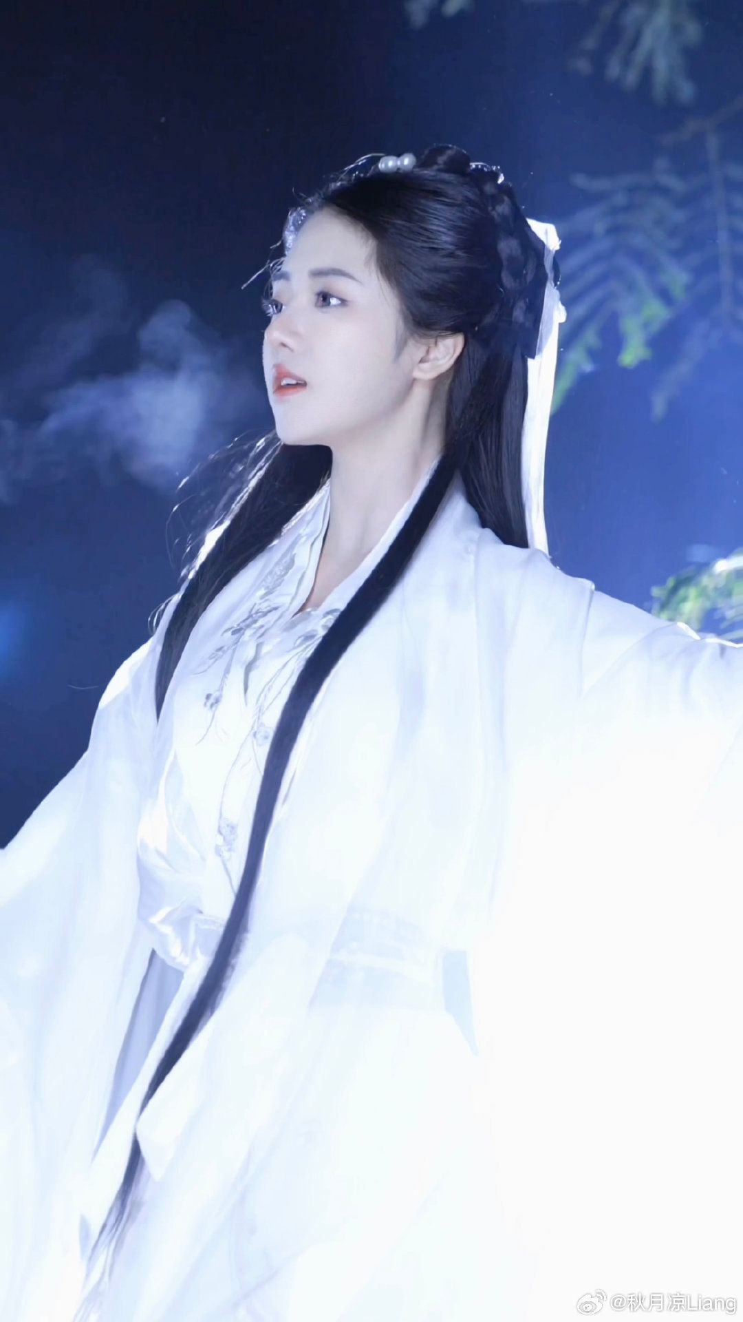 Summer Fashion for 9-Year-Old Girls:Exploring the World of Hanfu Shoes and Clothes Summer Fashion for 9-Year-Old Girls:Exploring the World of Hanfu Shoes and Clothes