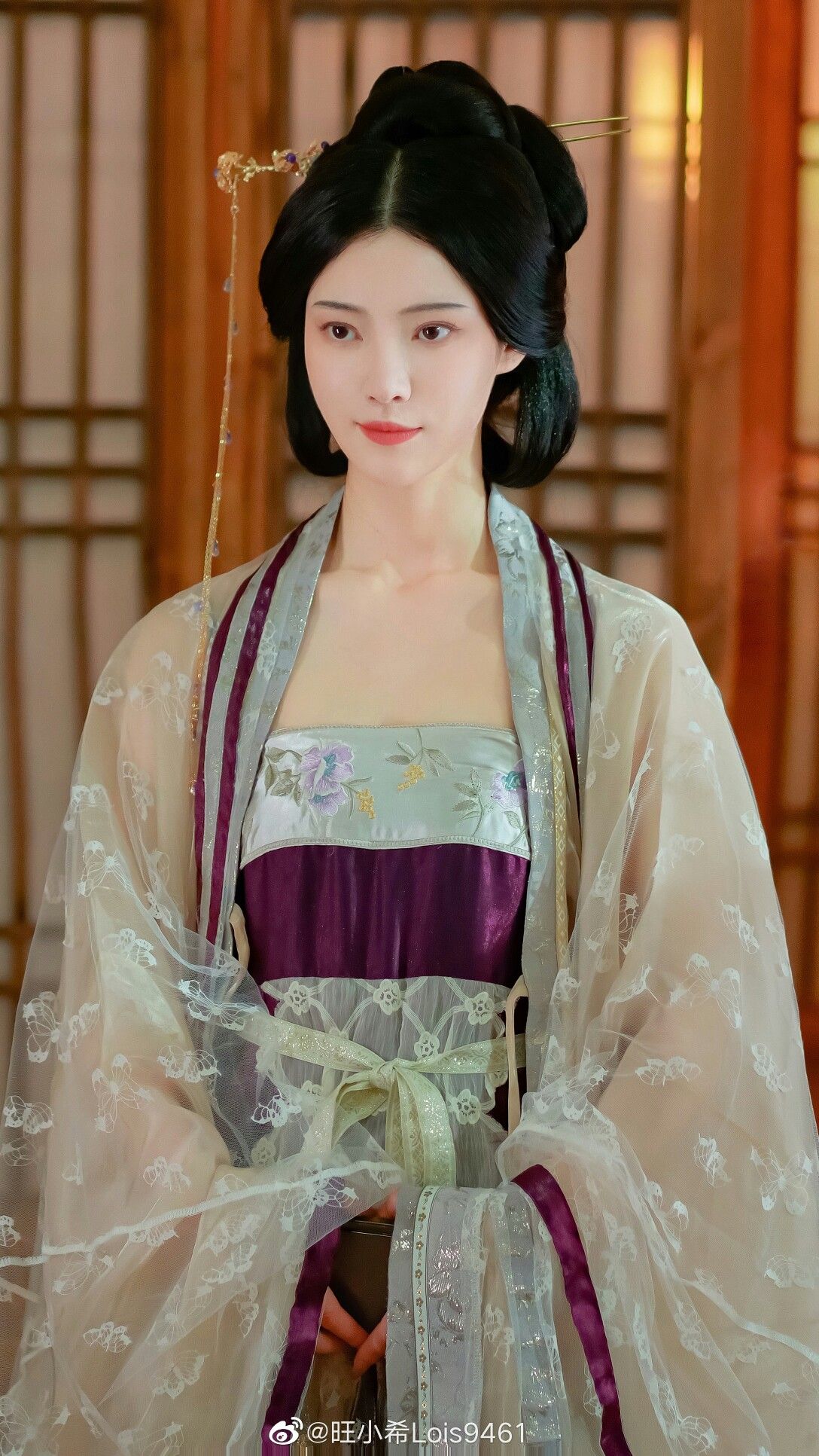 Daily Wear of Hanfu for Young Girls:The Charm of Han-Tang Style Daily Wear of Hanfu for Young Girls:The Charm of Han-Tang Style