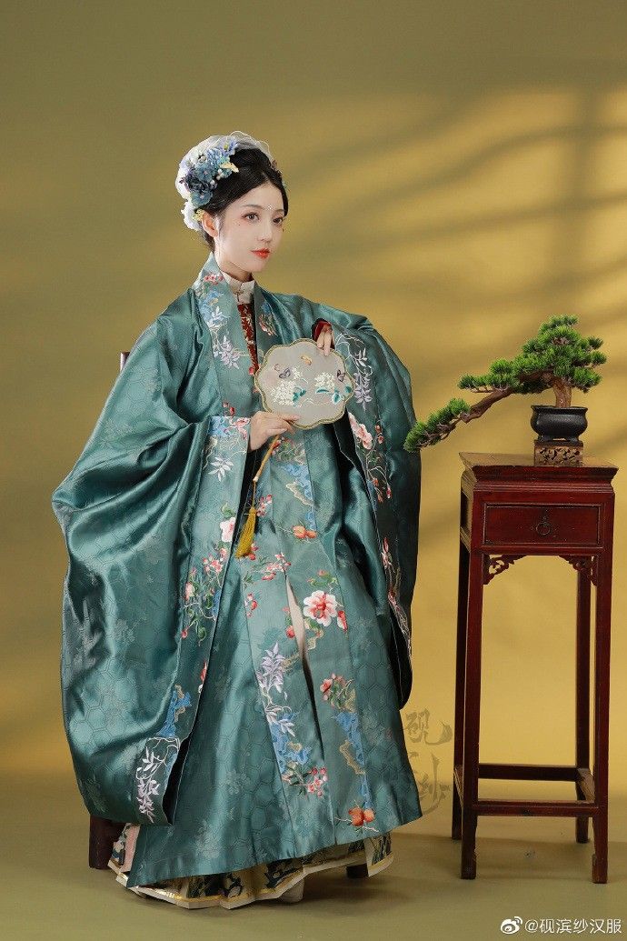 The Rise of Hanfu Fashion:Exploring the Allure of Tianwu Chronicles Hanfu Style The Rise of Hanfu Fashion:Exploring the Allure of Tianwu Chronicles Hanfu Style