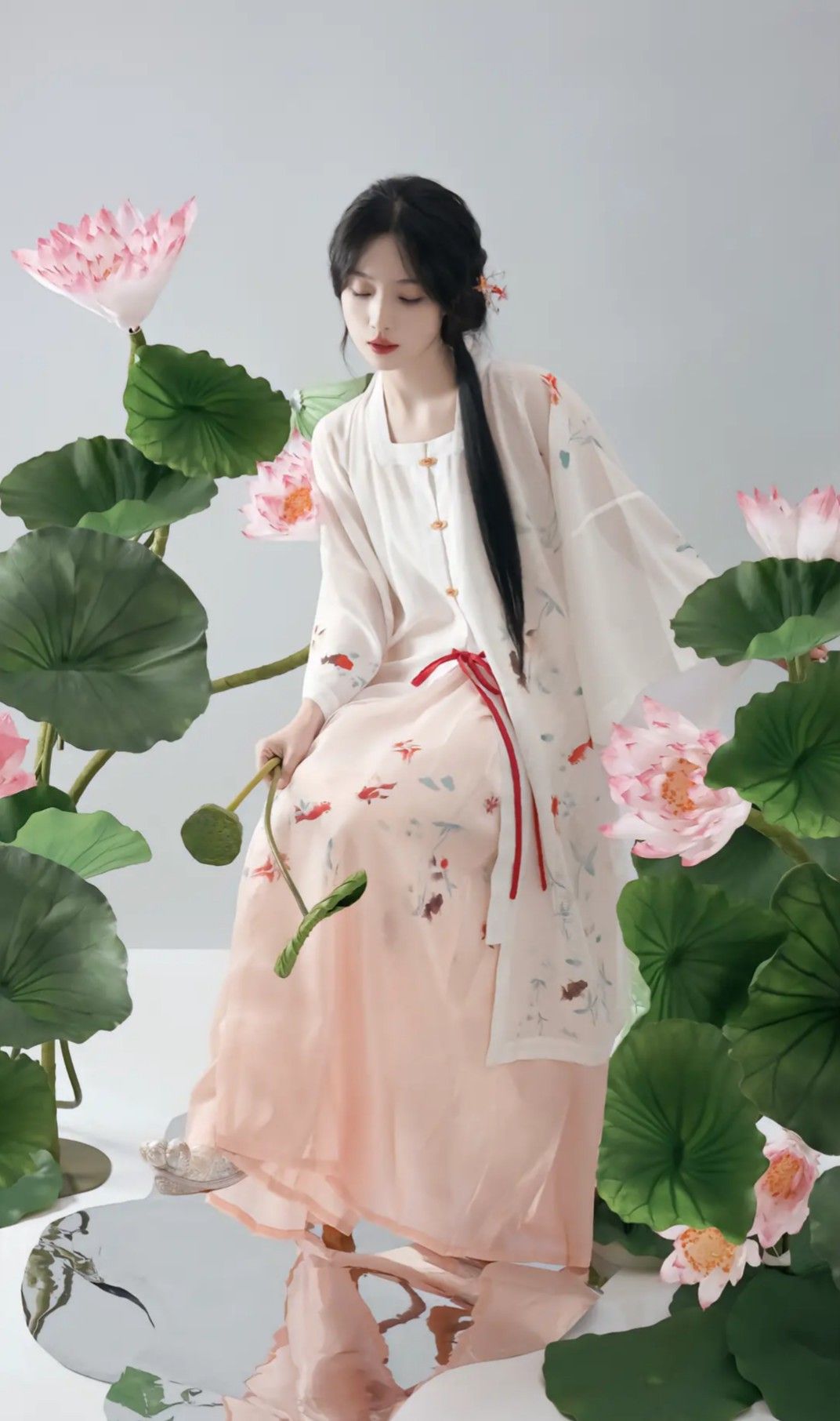 Exploring the Elegance of Girls Hanfu with Wide Sleeves Exploring the Elegance of Girls Hanfu with Wide Sleeves