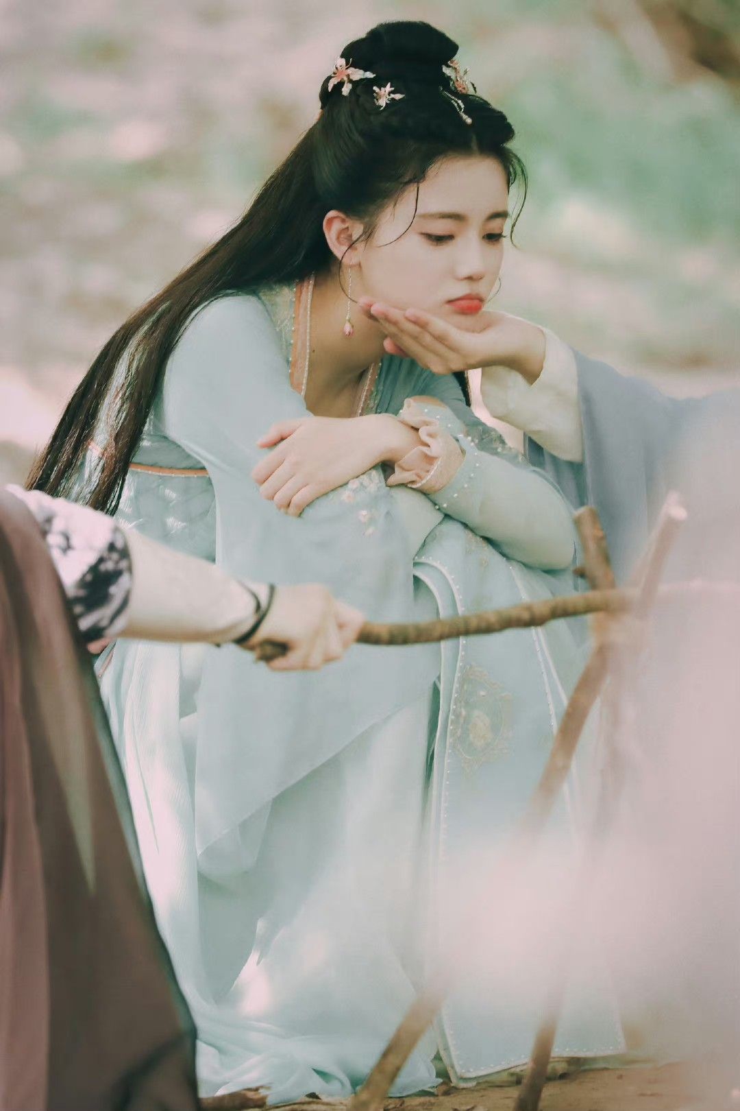 Embracing the New Sino-Style:A Girls Horseface Skirt Ensemble Embracing the New Sino-Style:A Girls Horseface Skirt Ensemble