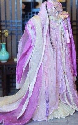 Vintage-Inspired Suzhou Cheongsam:Embracing the Beauty of Traditional Elegance Vintage-Inspired Suzhou Cheongsam:Embracing the Beauty of Traditional Elegance