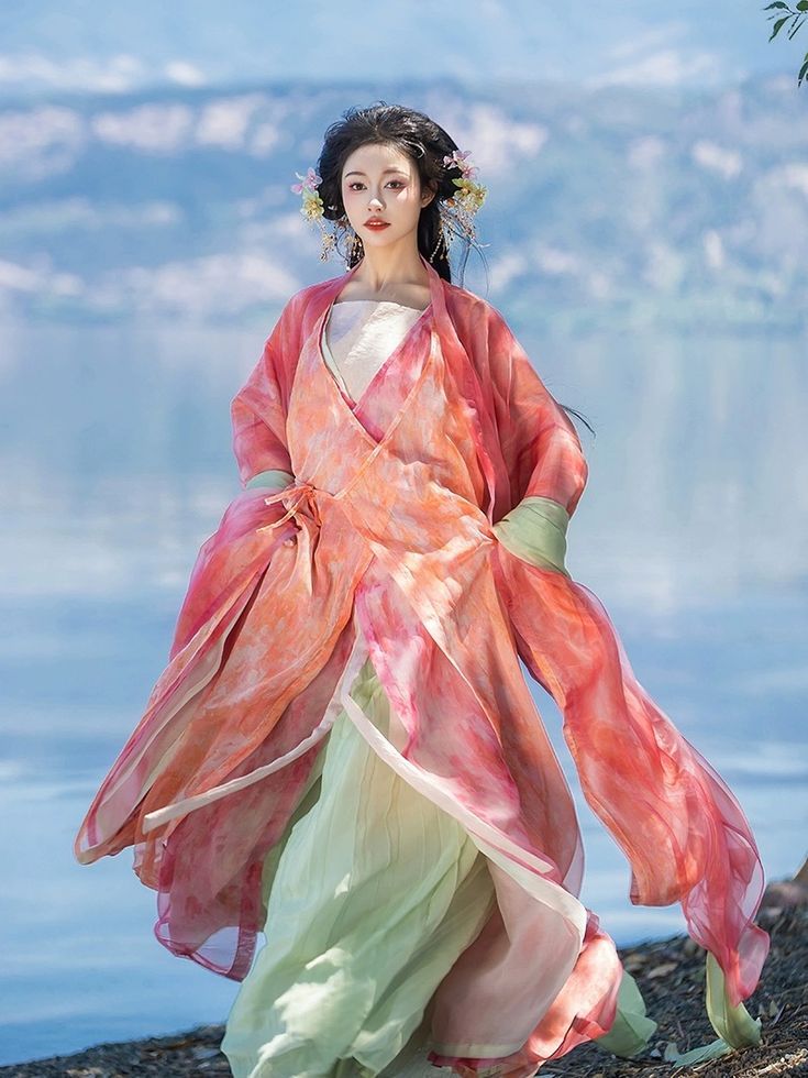 The Charm of an 180-Jin Horseface Skirt:A Closer Look into Traditional Chinese Clothing The Charm of an 180-Jin Horseface Skirt:A Closer Look into Traditional Chinese Clothing