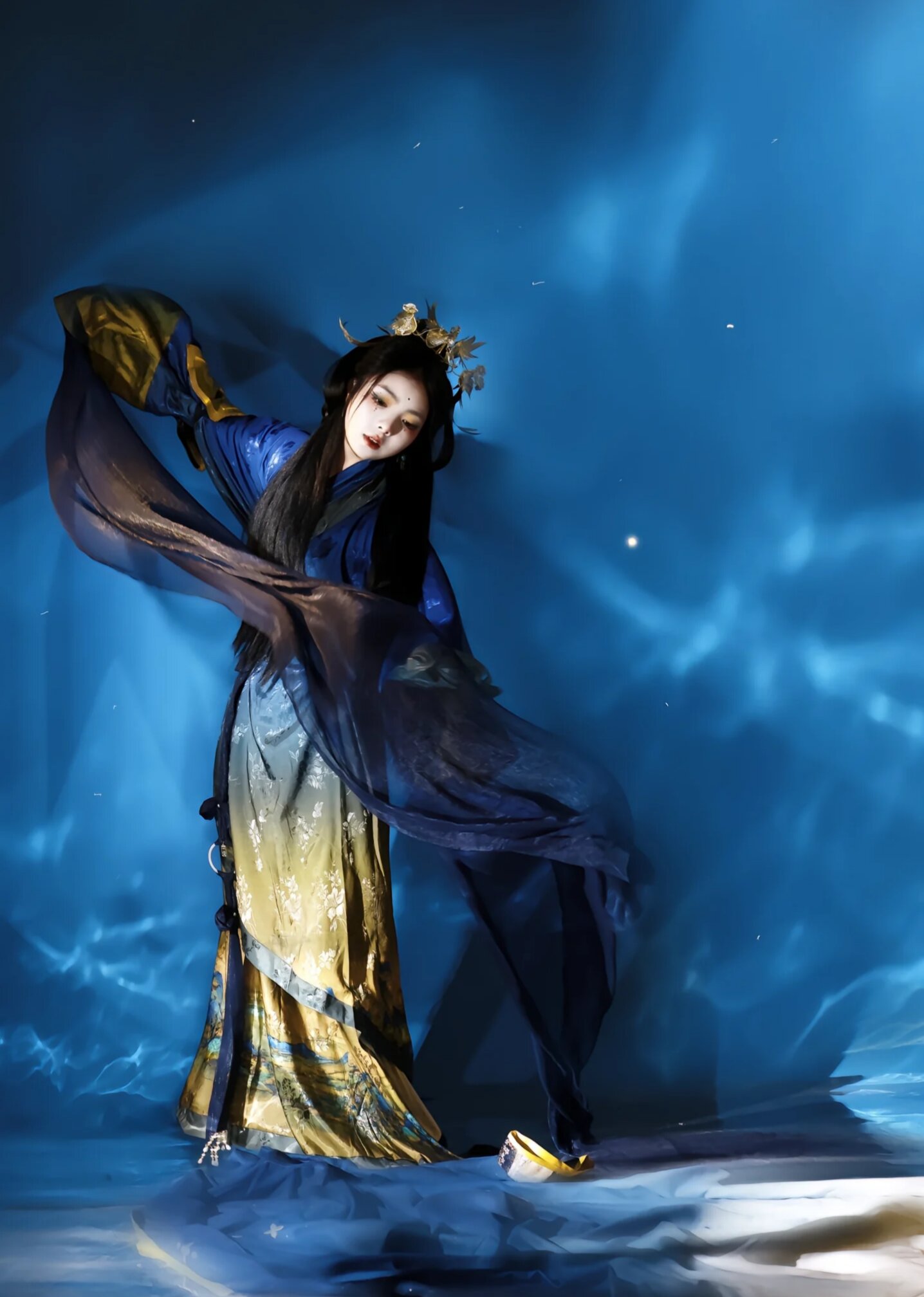 Embracing the Charm of Mini Cheongsam:The Art of Chinese Style for Petite Figures Embracing the Charm of Mini Cheongsam:The Art of Chinese Style for Petite Figures