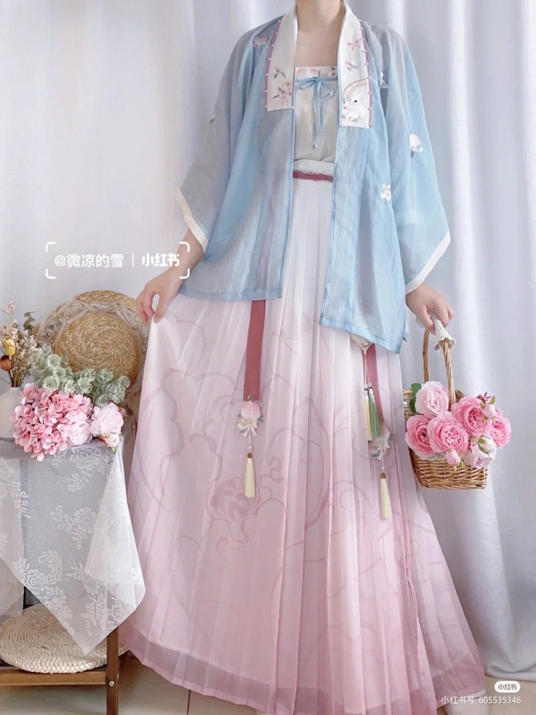 Exploring the World of Childrens Summer Hanfu Fashion Exploring the World of Childrens Summer Hanfu Fashion