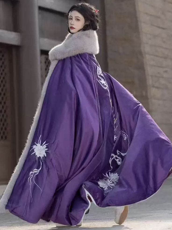 Reinventing the Cheongsam:A Modern Girls Winter Fashion Statement Reinventing the Cheongsam:A Modern Girls Winter Fashion Statement