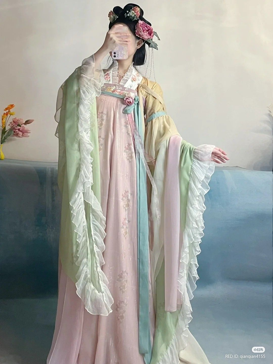 The Inner Layers of Hanfu Traditional Chinese Clothing:A Detailed Exploration The Inner Layers of Hanfu Traditional Chinese Clothing:A Detailed Exploration