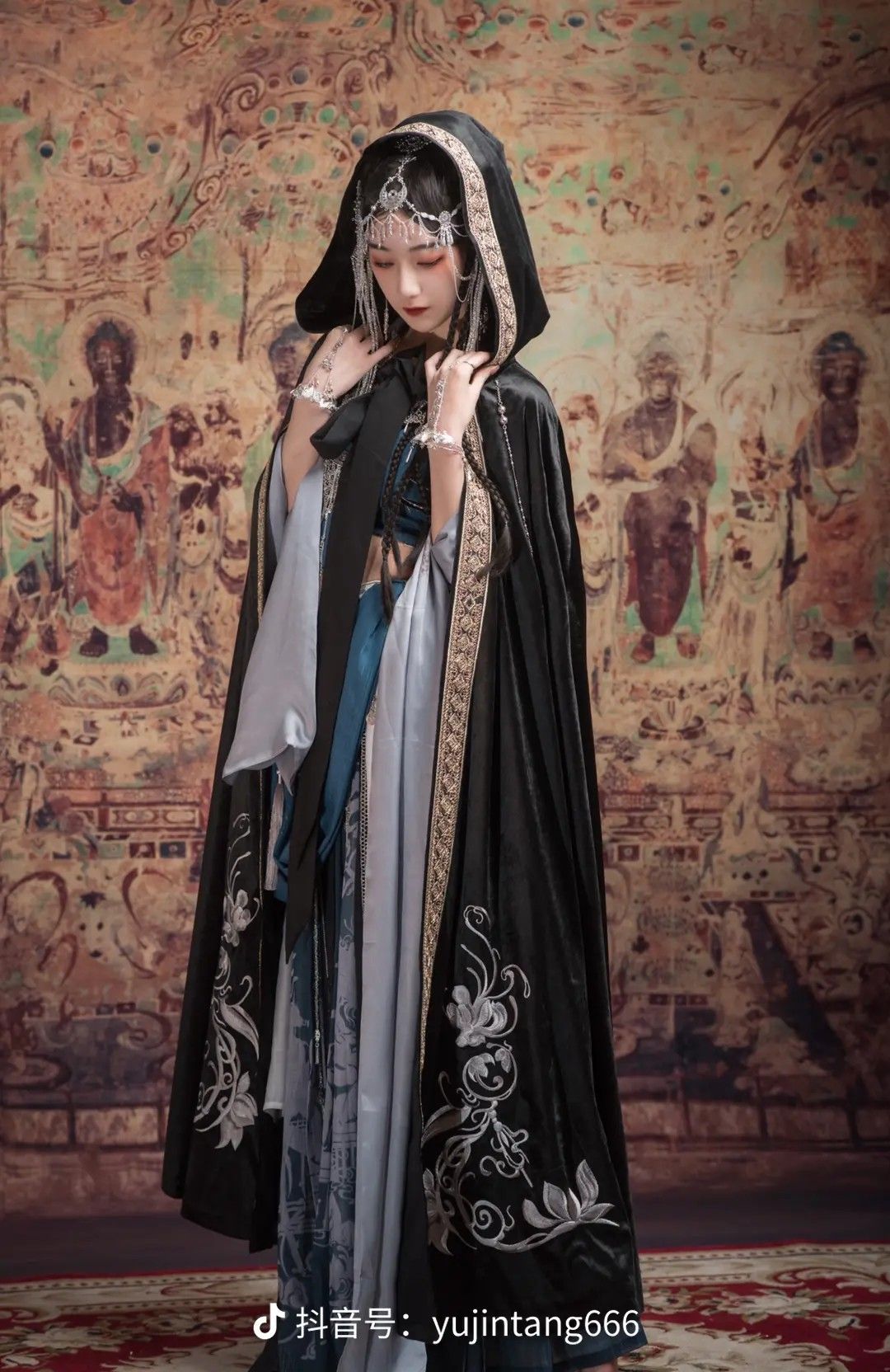 Affordable Hanfu:The Joy of Traditional Chinese Fashion for Just a Few Cents Affordable Hanfu:The Joy of Traditional Chinese Fashion for Just a Few Cents