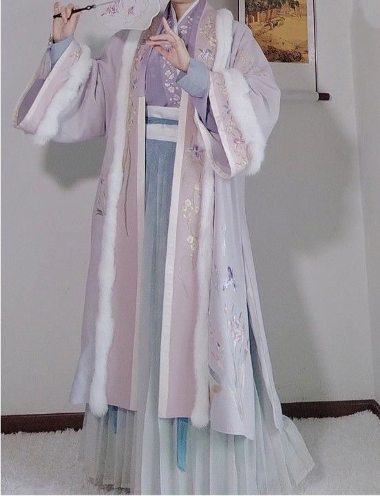 Summer Fashion Trends for Twelve-Year-Old Girls:Exploring the World of Hanfu Skirts Summer Fashion Trends for Twelve-Year-Old Girls:Exploring the World of Hanfu Skirts