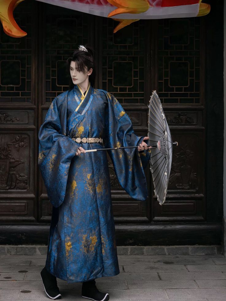 The Search for Traditional Hanfu Fashion:Following the Lead of Xizi The Search for Traditional Hanfu Fashion:Following the Lead of Xizi