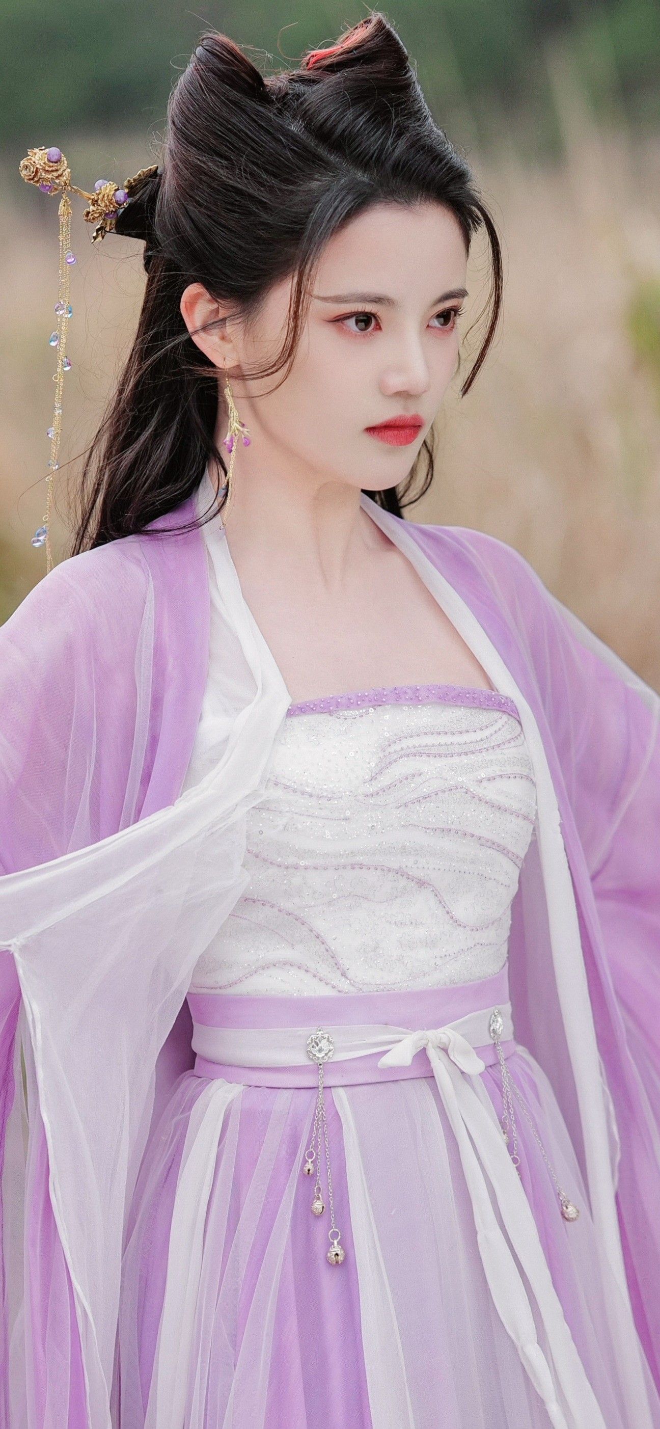 The Girl Child in Cheongsam:Spring and Autumn Splendor The Girl Child in Cheongsam:Spring and Autumn Splendor