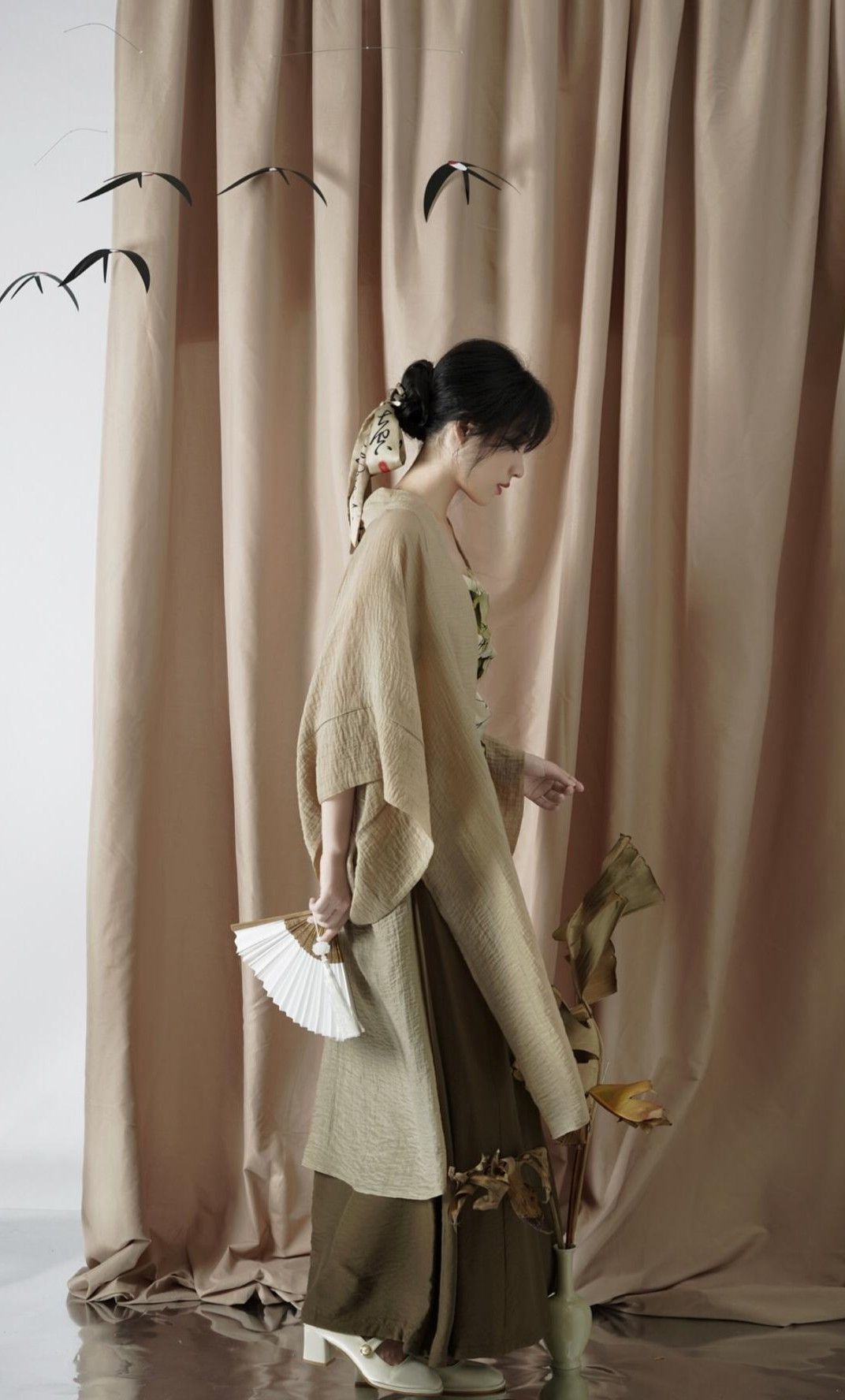 Traditional Hanfu Women:Embodying Ancient Elegance in Modern Times