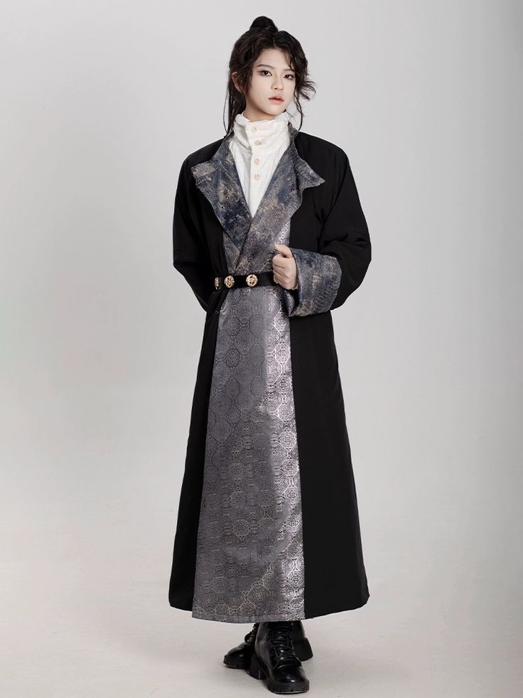 The Complete Guide to Traditional Waist-Length Hanfu Fashion