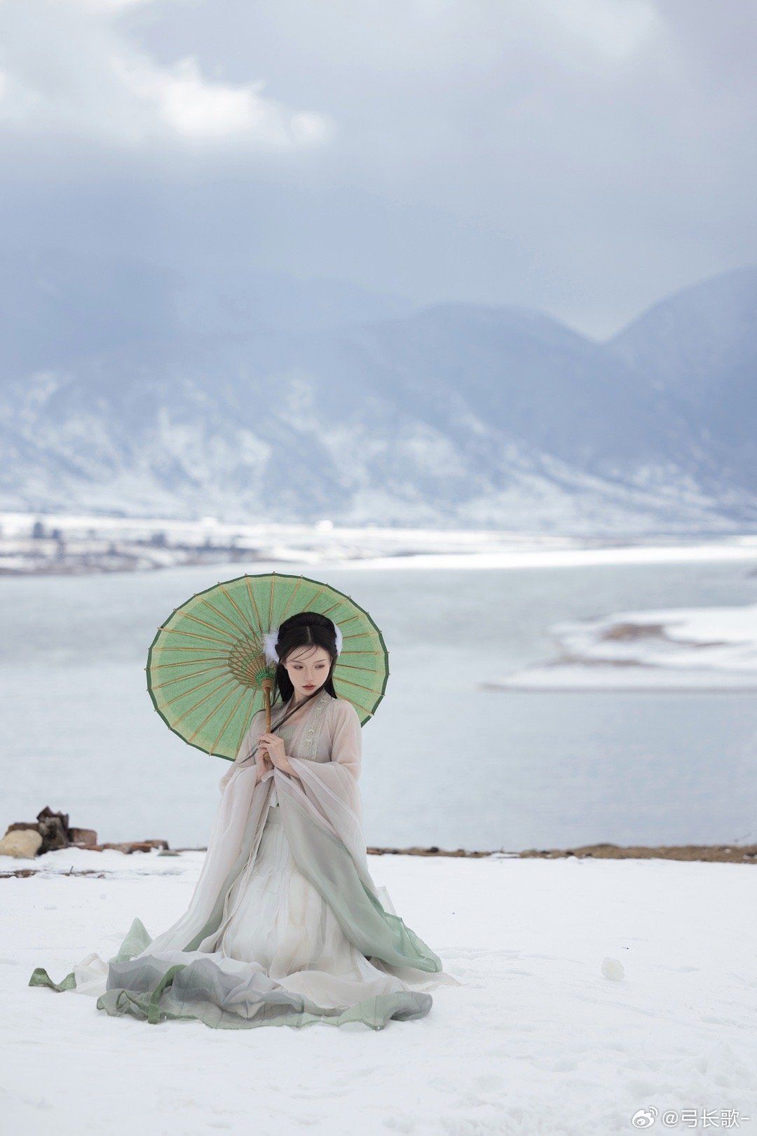 The Dominating Power of the Taurus in the Starry Hanfu Fashion The Dominating Power of the Taurus in the Starry Hanfu Fashion