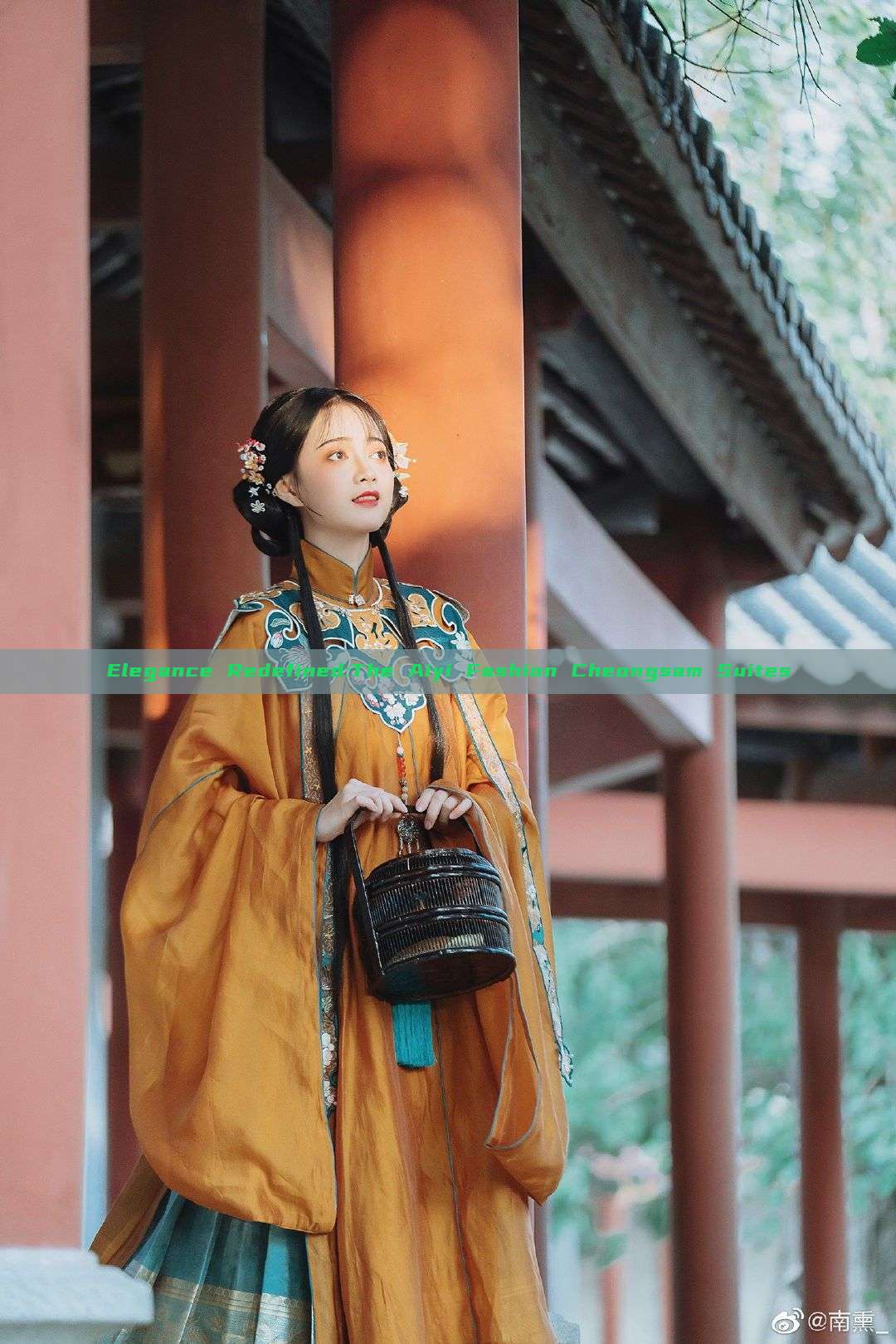 Elegance Redefined:The Aiyi Fashion Cheongsam Suites Elegance Redefined:The Aiyi Fashion Cheongsam Suites
