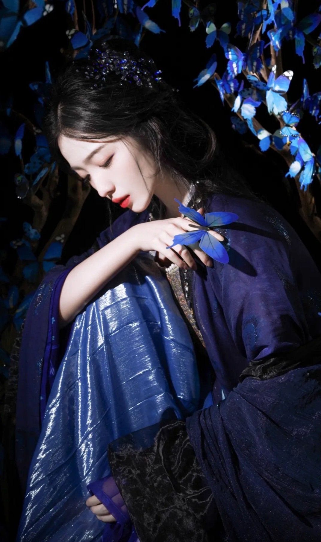 Maternal-Daughter Harmony in Traditional Chinese Fashion:Tips for Creating Slimming Hanfu Styles Maternal-Daughter Harmony in Traditional Chinese Fashion:Tips for Creating Slimming Hanfu Styles