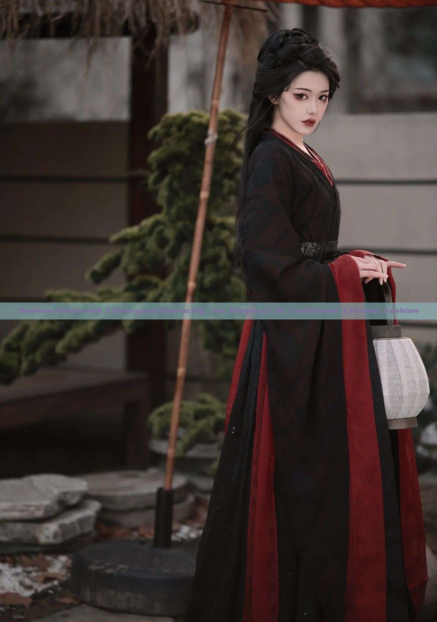 Bamboo-Patterned Cheongsam:Embracing the Elegance of Traditional Chinese Fashion Bamboo-Patterned Cheongsam:Embracing the Elegance of Traditional Chinese Fashion
